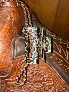 Leopard Print Hair Claw Clip - Brown/Tan